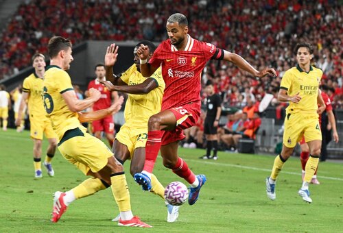 Fever pitch! A raucous record crowd of 49,704 fans at the new Kai Tak Stadium on Saturday (Jul 26) saw English Premier League champions Liverpool FC tackle AC Milan in the opening game of the Hong Kong Football Festival. AC Milan claimed a thrilling 4-2 victory with goals from https://t.co/1XrJFetJ4f