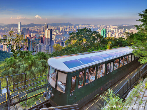 香港再度跻身全球最佳城市之列！Time Out最新公布的全球最佳城市调查中，香港于2026年位列全球第15位，亚洲排名第5，成绩亮眼。是次调查访问了来自50个城市、逾24,000名受访者，了解他们对居住地的喜爱之处，涵盖美食、夜生活、消费水平及生活质素等多个范畴。香港在公共交通系统方面表现尤其突出，93%...全文： http://m.weibo.cn/7031177055/5277125725653943 ​