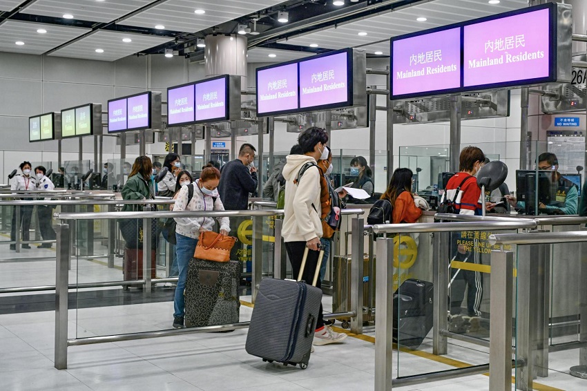 HK-Mainland travel to fully resume