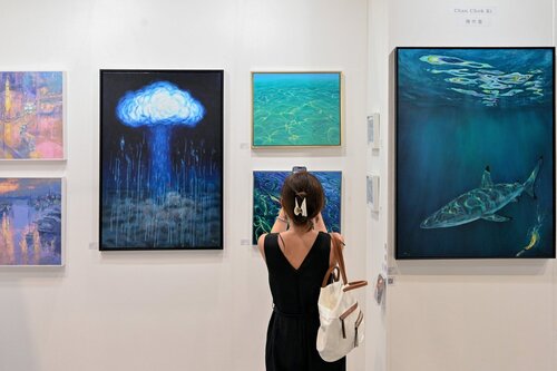 Are you a budding art collector? Don't miss The Affordable Art Fair (May 22–25) at the Hong Kong Convention and Exhibition Centre. Themed "I Am an Art Collector", this 12th edition of the fair features 99 exhibitors offering curated contemporary works at accessible prices, paired https://t.co/bI9vZA669T