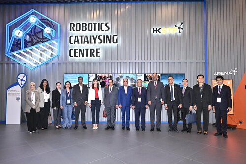 A delegation of 10 high-level officials from countries in Asia and Africa wrapped up their visit to Hong Kong today (Jun 18), after three days of briefings from HKSAR Government officials and site visits including HK Science Park and West Kowloon Cultural District. The visit was https://t.co/6Uo2b6mtKh