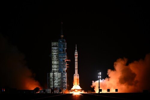 Reaching for the stars! Hong Kong's first #astronaut, Dr Lai Ka-ying, made history when she blasted into space aboard the Shenzhou-23 manned spaceship on May 24, marking a remarkable milestone for Hong Kong and a new chapter in the city’s innovation and technology development. https://t.co/934yXJuOS4