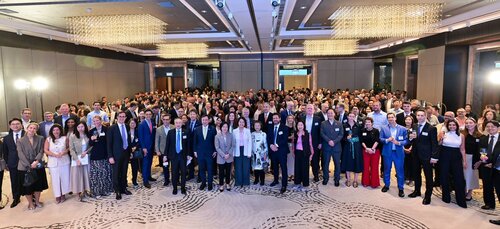 Building Stronger Europe–Hong Kong Business Connections! Over 300 senior executives and representatives from European companies, chambers of commerce and consulates joined together at the European Business Community Reception 2026 at the JW Marriott Hotel Hong Kong on Oct 7, https://t.co/TcA6sA6obC