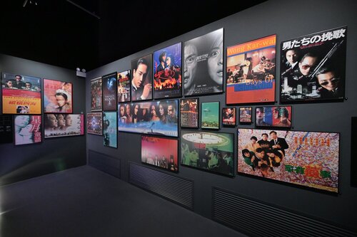 Tribute to a legend! The Hong Kong Heritage Museum is staging the "Miss You Much · Leslie 70th Birthday · Exhibition" (til May 10, 2027), commemorating the 70th anniversary of legendary star Leslie Cheung's birth. Featuring over 300 precious exhibits, the exhibition presents https://t.co/hcmu2oTkej