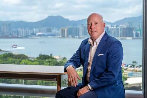 Discover why Hong Kong is an attractive base for overseas businesses from Britain and beyond.🌏🏙️ Supported by its trusted common law system, business-friendly government policies, talent attraction schemes and strategic role as a gateway to the Chinese Mainland and Southeast Asia, the city remains a competitive global business hub. So says Jeremy Sheldon, chair of the British Chamber of Commerce in Hong Kong (BritCham), who shared his views with The Standard. BritCham launched the Asia’s World City x BritCham campaign to emphasize the city’s unique role as a super-connector for China and the wider region within the global economy.✨ Find out more: https://www.thestandard.com.hk/people/article/330309/HKs-legal-system-gateway-toMainland-boost-investor-confidence#google_vignette  #hongkong #brandhongkong #asiasworldcity #TheStandard #BritCham