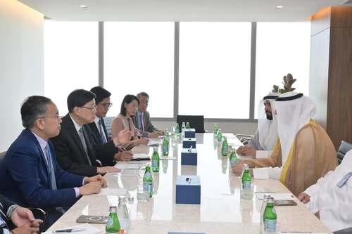 Middle East Mission Accomplished! "The visit is successful," said John Lee, Chief Executive of the HKSAR, at the end of a high-level delegation visit to Qatar and Kuwait. On the final of the trip (May 14), Mr Lee met representatives of the Kuwait Direct Investment Promotion Authority and exchanged views with local government and business leaders. He also witnessed the signing of some of the 24 MOUs and agreements exchanged between government departments, enterprises, and organisations from Hong Kong, Mainland China, and Kuwait. The visit resulted in a total of 59 MOUs and agreements, including those in both Qatar and Kuwait.  Mr Lee also announced that the United Arab Emirates will grant Hong Kong 30-day visa-free access starting today (May 15), while Oman will on the same date extend its visa-free period from 10 days to 14 days. The visit is notable for being the first time for Mr Lee to lead Mainland enterprises on an outbound mission, demonstrating Hong Kong's strengths under the "one country, two systems" principle in connecting China and the world.  https://www.info.gov.hk/gia/general/202505/14/P2025051400752.htm  #hongkong #brandhongkong #asiasworldcity #MiddleEast #Kuwait