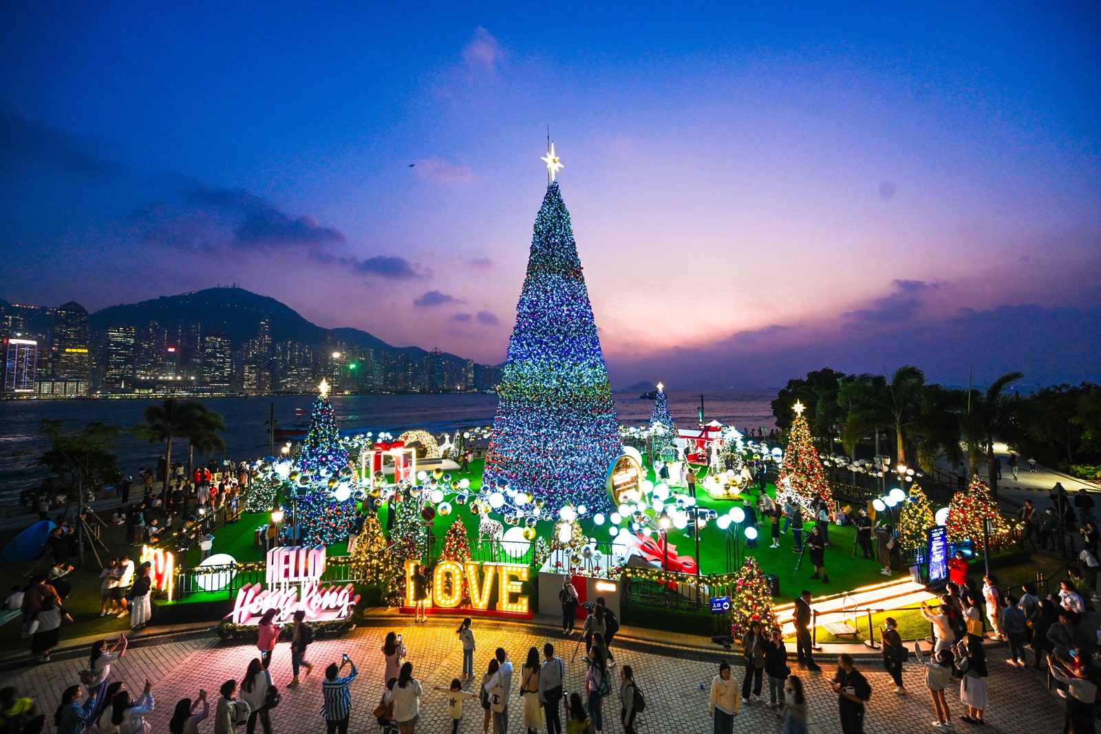 Hong Kong WinterFest, Christmas Town at West Kowloon Cultural District (2023)