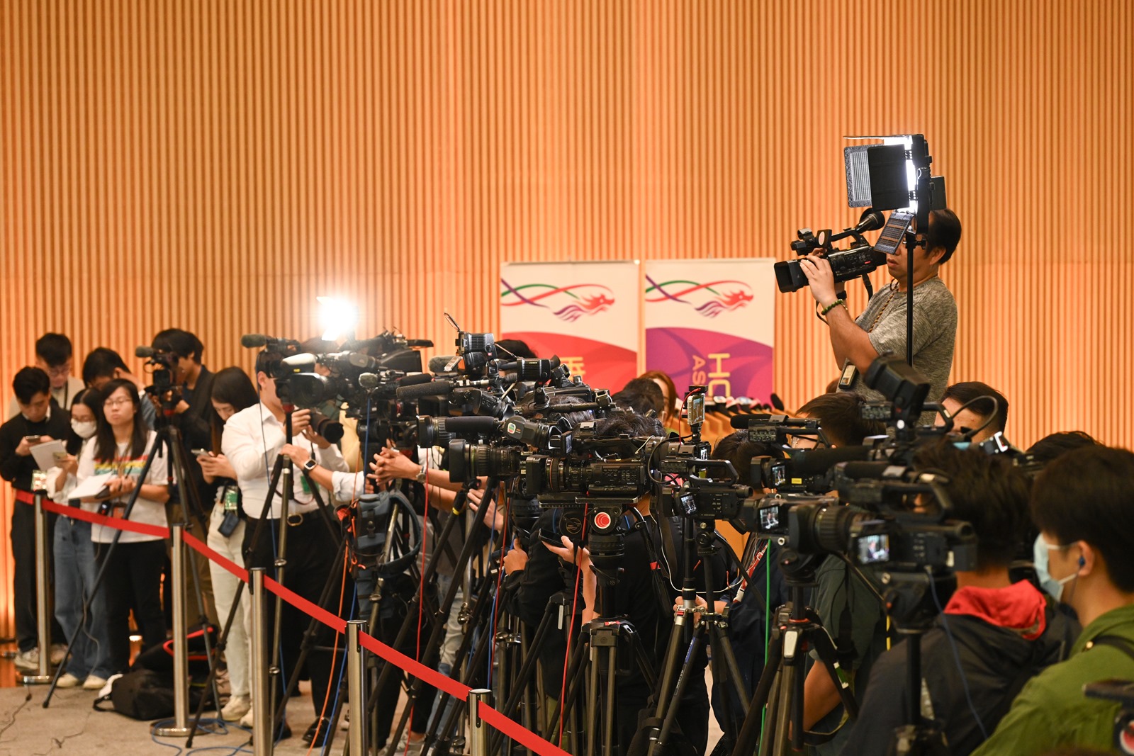 香港各类媒体百花齐放 (2025)