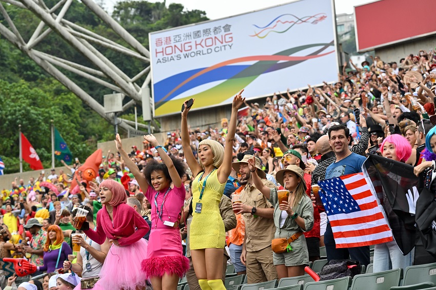 Fans enjoy the party atmosphere in the famous Hong Kong-unique South Stand.