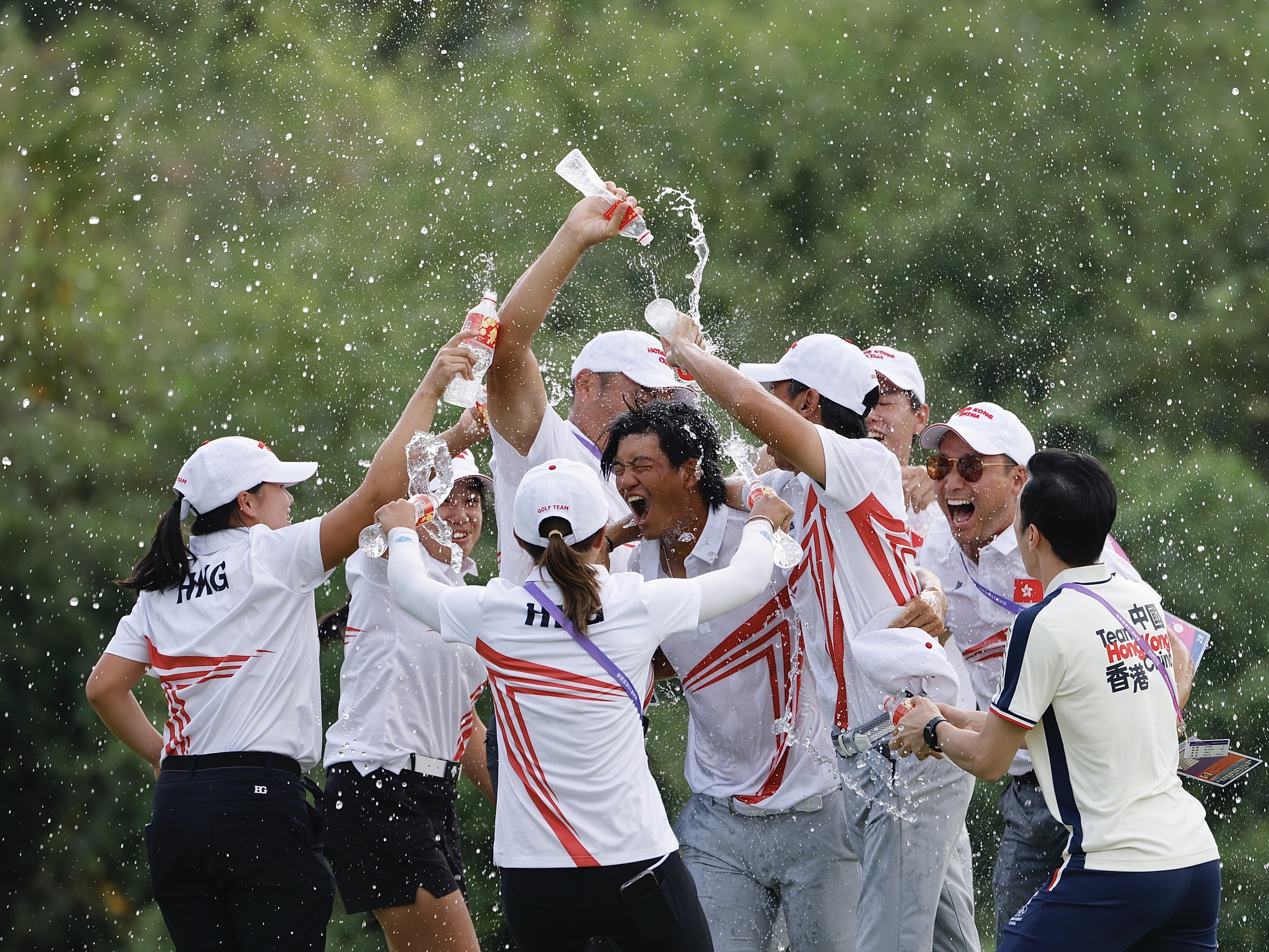 Taichi Kho wins the city’s first Asian Games gold medal in men’s individual golf, and he also takes bronze in the team event with Matthew Cheung, Jason Hak and Terrence Ng.