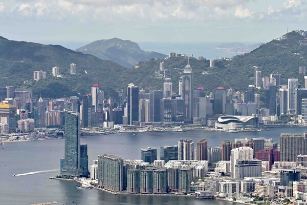國家為港發展提供更廣闊舞台