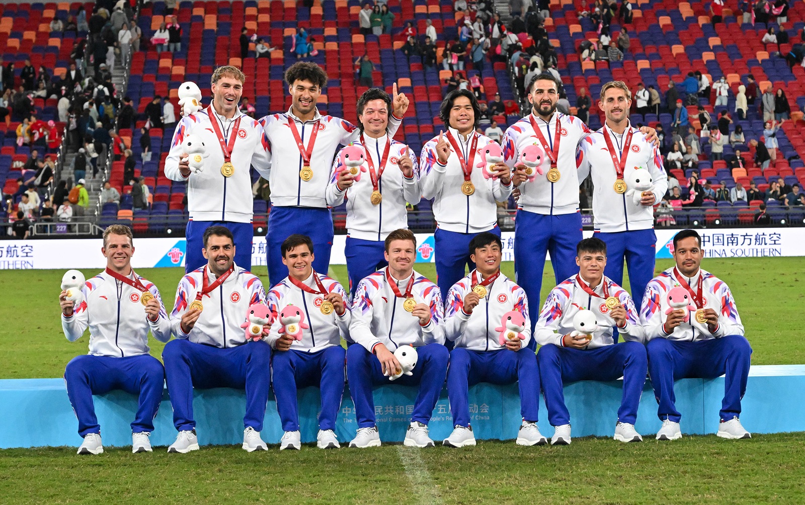 香港队于第十五届全国运动会夺得男子七人制橄榄球金牌。 (2025)